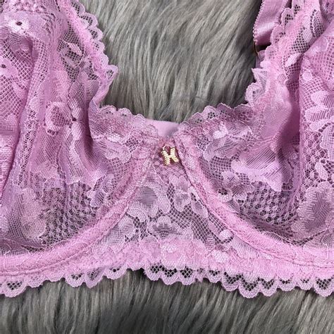 savage x fenty bra size.